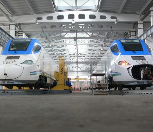 Talgo presenta en Berlín su plataforma de trenes Intercity y nuevas soluciones ferroviarias para descarbonizar el transporte