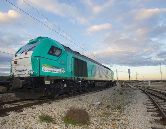Una locomotora de Transfesa Logistics difunde el mensaje de la Cumbre del Clima “Tiempo de actuar”