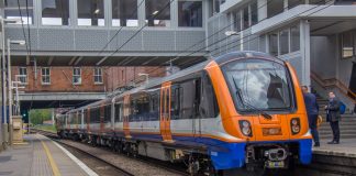 Bombardier prolonga contrato de mantenimiento ferroviario en Reino Unido