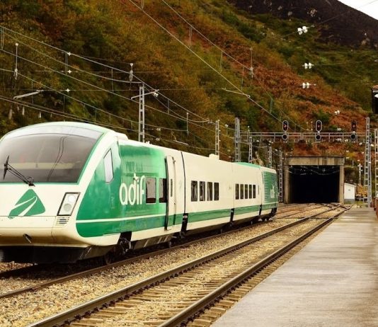 ADIF se une a la asociación Eress © Álvaro Fernández Guerra