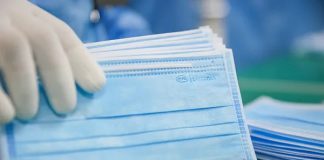 El fabricante de vehículos eléctricos, BYD, producirá 5 millones de máscaras faciales por día en China