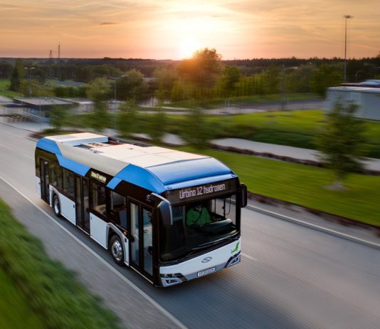 Solaris cierra acuerdos en Alemania y los Países Bajos para el suministro de autobuses de hidrógeno