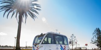 Keolis Downer comienza las pruebas de su lanzadera eléctrica sin conductor en Australia