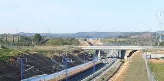 Aprobado el paquete de medidas de apoyo al transporte por carretera de viajeros y mercancías en España