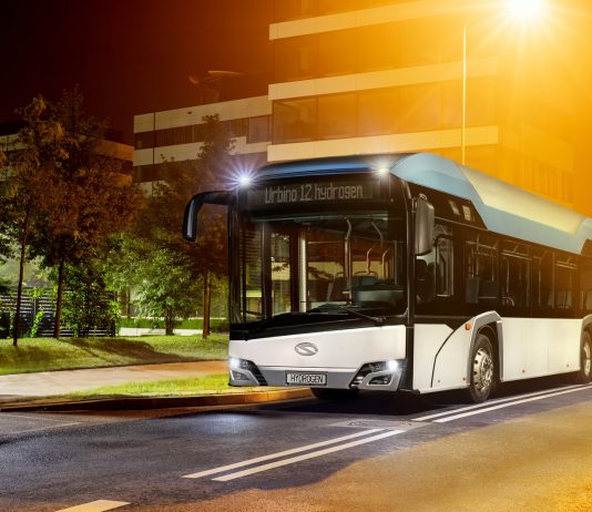 EL AUTOBUS DE HIDROGENO DE SOLARIS, DE PRUEBAS EN PARIS