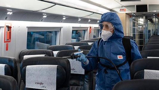 Renfe mantiene una estrecha coordinación con las autoridades sanitarias para evitar la transmisión del COVID-19 en los trenes