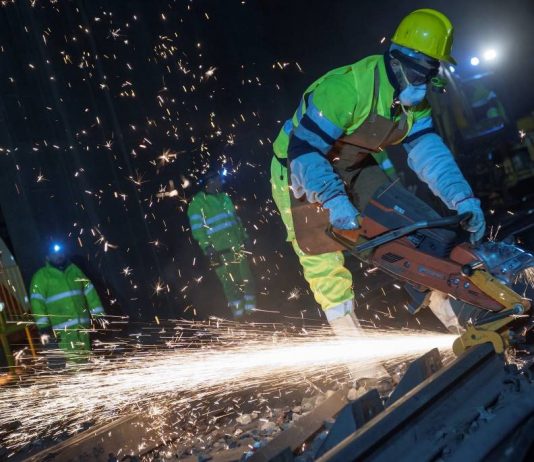 Adif activa los trabajos de mantenimiento de la infraestructura en la línea convencional Madrid-Valencia