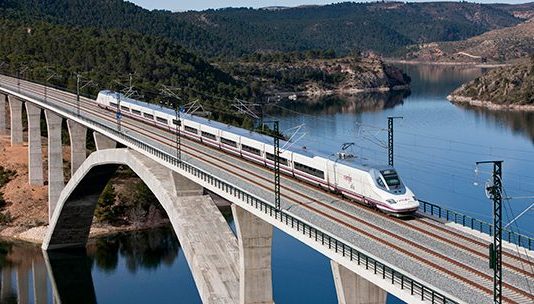 El Gobierno autoriza la licitación del suministro de repuestos de aparatos de vía de la Red de Alta Velocidad por 33 millones de euros