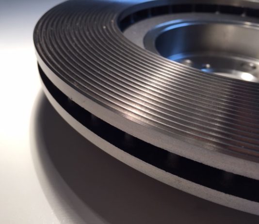 Presentan un nuevo diseño de superficie fricción para frenos con ventajas para el sector ferroviario