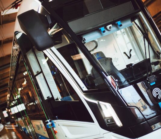 Moscú iniciará este año las pruebas del tranvía sin conductor