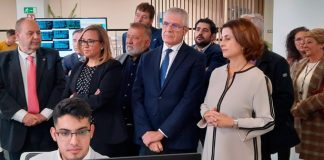 El presidente de Renfe, Isaías Táboas, visita en Teruel el centro encargado de mantener la plataforma tecnológica de la compañía