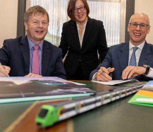 Alstom suministrará 18 trenes eléctricos de batería X’trapolis adicionales para Irish Rail