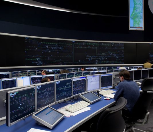 Thales proporciona una actualización sobre el cronograma con respecto a la venta de su negocio de sistemas de transporte terrestre a Hitachi Rail