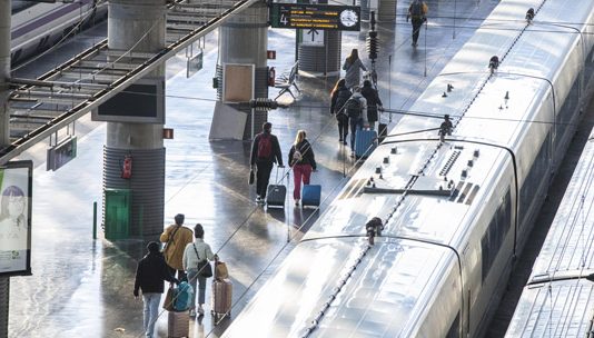 Los servicios AVE de Renfe entre Madrid y Barcelona cumplen 15 años
