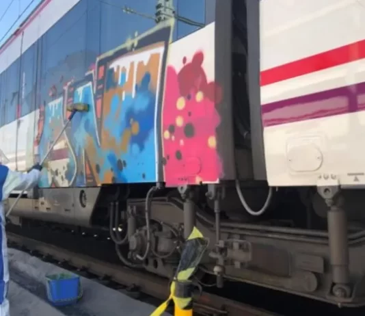 El vandalismo grafitero en los trenes de Renfe genera un coste a la ciudadanía de más de 25 millones de euros