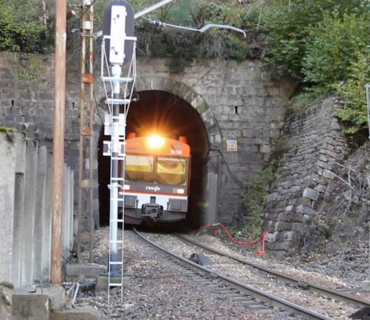Mitma acelera los trabajos para que los nuevos trenes de ancho métrico estén circulando en 2026