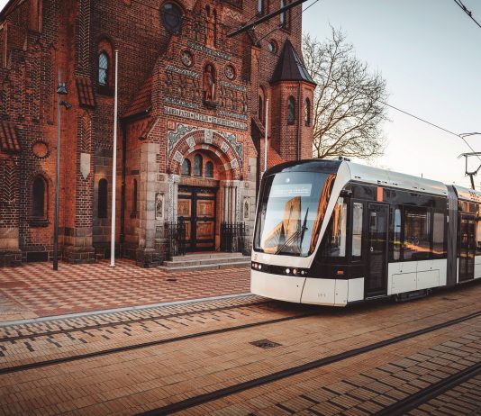 COMSA Corporación factura 886 millones de euros, un 5% más que en la previsión de su Plan Estratégico para 2022