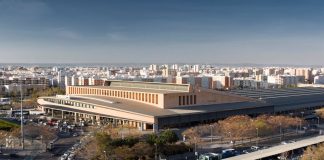 Mitma formaliza por 642.000 euros el contrato para realizar el Estudio Informativo de la conexión ferroviaria entre la estación de Santa Justa y el aeropuerto de Sevilla