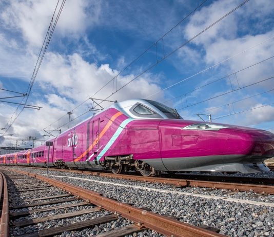 Renfe pondrá en servicio los trenes Avlo en Andalucía a partir del 1 de junio