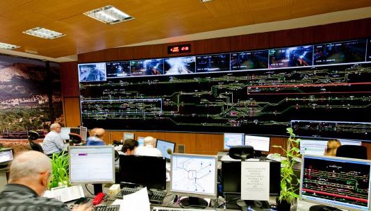 Renfe invierte más de un millón de euros en crear una red de Centros de Seguridad Inteligentes