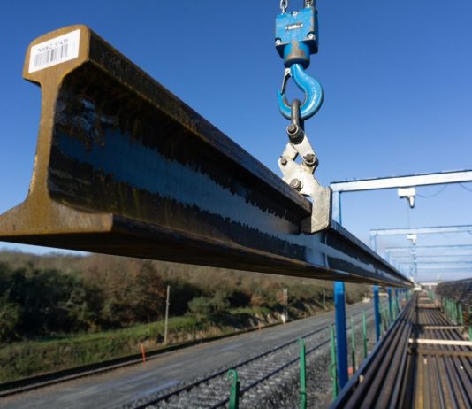 Adif destina 60 M€ a planes de Cercanías, la LAV a Extremadura, Corredores y la transformación de estaciones