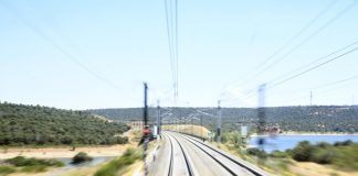 Adif AV cierra una nueva emisión de bonos de 600 millones para seguir financiando su actividad