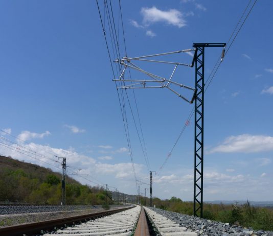 Adif invierte más de 63 M€ en el perfilado y auscultación de carril de las redes convencional y de ancho métrico