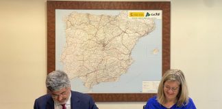 Adif y Mafex desarrollarán nuevas líneas de trabajo para promover la mejora competitiva del sector ferroviario español