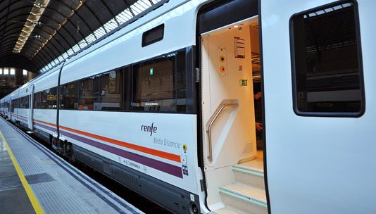 Renfe invertirá 23 millones de euros en la mejora de los sistemas de comunicaciones de trenes de Cercanías y Media Distancia