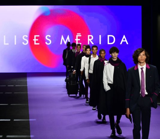 Renfe presenta sus nuevos uniformes diseñados por Ulises Mérida