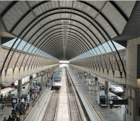 El AVE Madrid-Sevilla supera los 90 millones de viajeros en sus 32 años de servicio