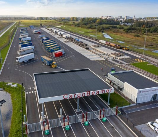 CargoBeamer duplica la frecuencia de servicio en la ruta Calais-Perpiñán