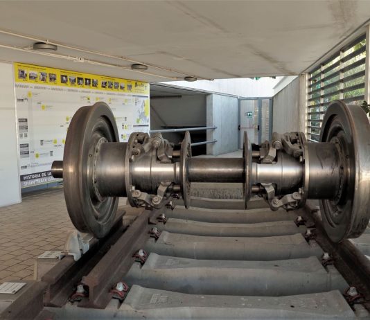 Adif construirá un cambiador de ancho para mercancías en la estación de Irun para realizar simulaciones comerciales