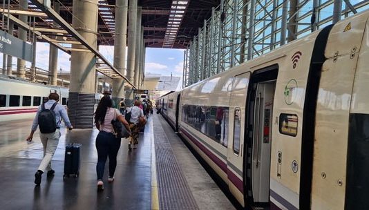 Renfe logra en julio de 2025 su mejor registro histórico mensual de viajeros en AVE y Larga Distancia