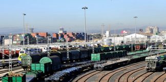 Adif construirá vial entre terminal La Font y ZAL València